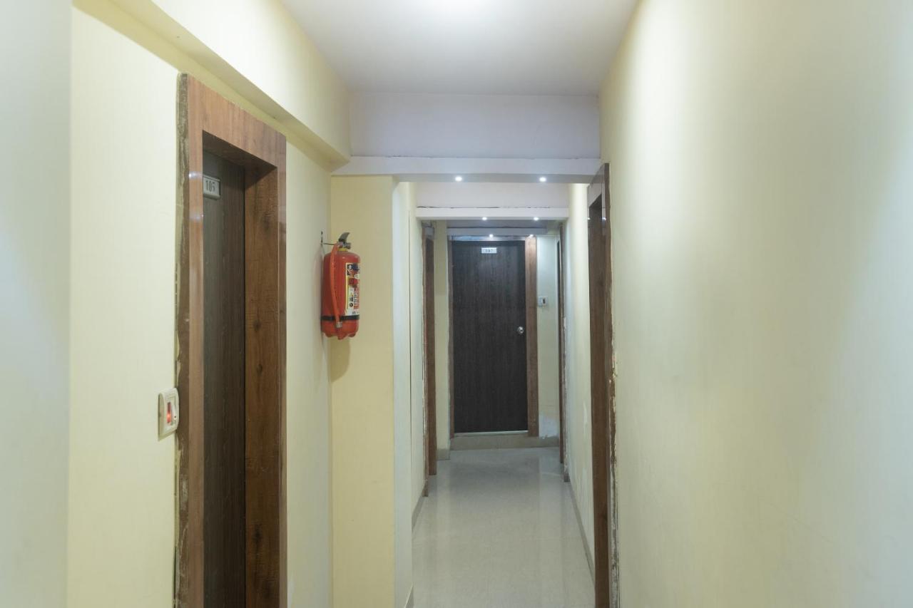 Oyo 49867 Hotel Kalpana Residency Bombay Exterior foto